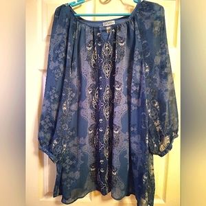 Women's plus size 2x (22-24) two piece blouse from Catherine's